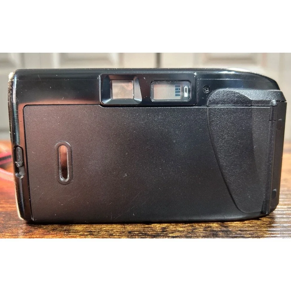 Vintage Canon Sure Shot Supreme 38mm 2.8 Lens Camera W/New Battery & Case